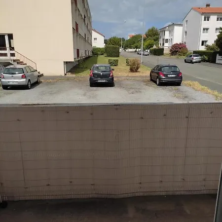 T2 La Rochelle *